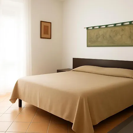 Alojamento de Acomodação e Pequeno-almoço Torre Ancinale Soverato Marina