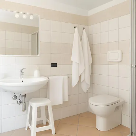 Alojamento de Acomodação e Pequeno-almoço Torre Ancinale