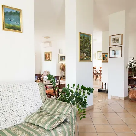 Bed & Breakfast Torre Ancinale 2*