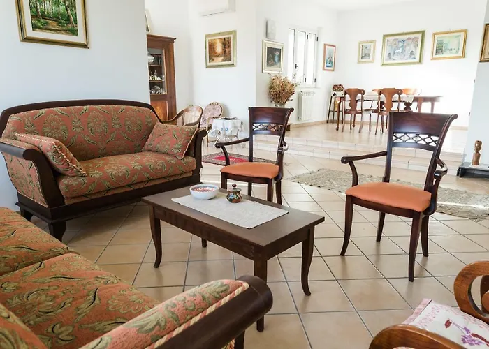 Alojamento de Acomodação e Pequeno-almoço Torre Ancinale Soverato Marina